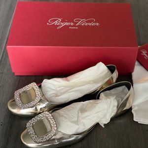 Roger Vivier Ballerine Chips Crystal-Buckle Metallic Flat Size US8.5 (EU38.5)